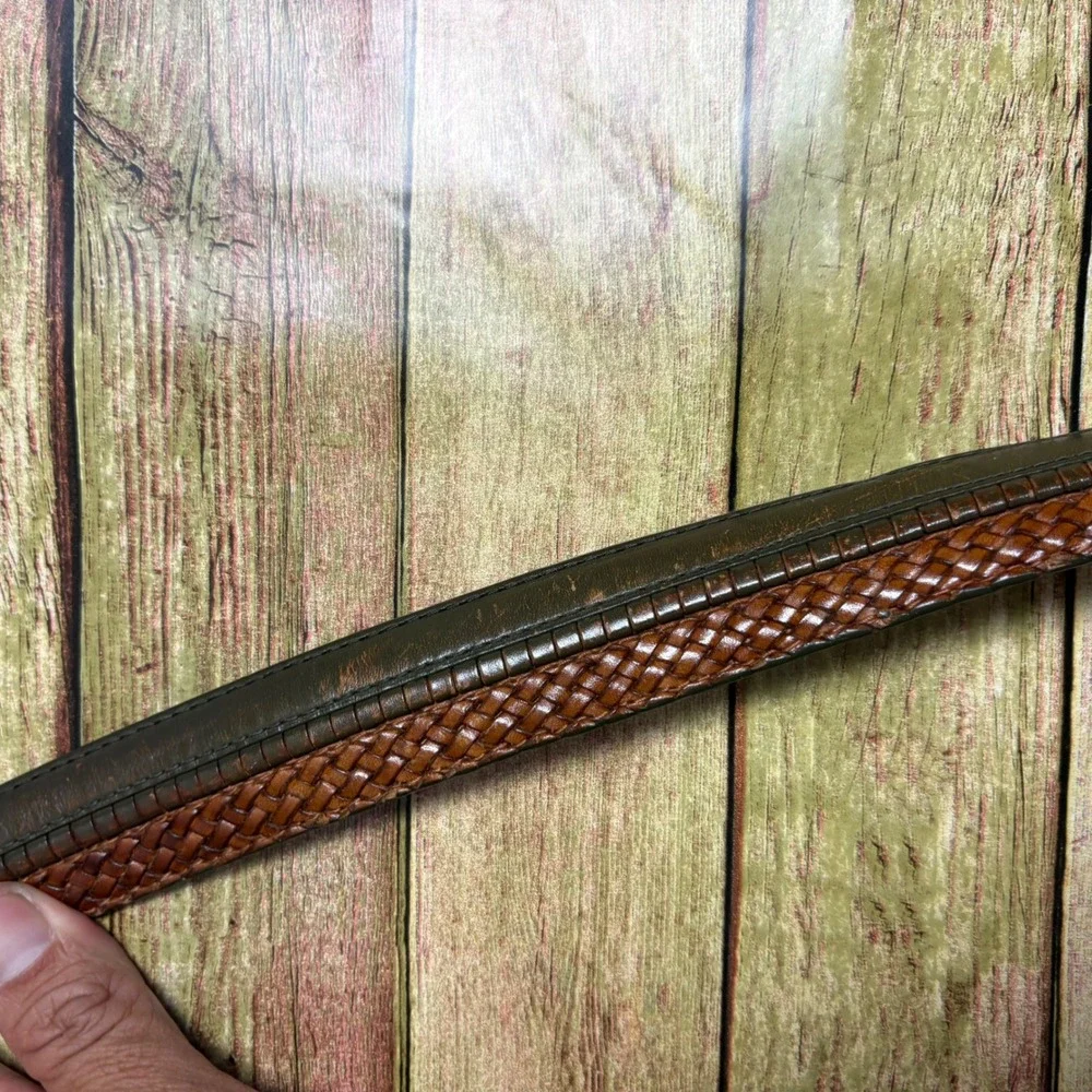 Tundra vintage brown